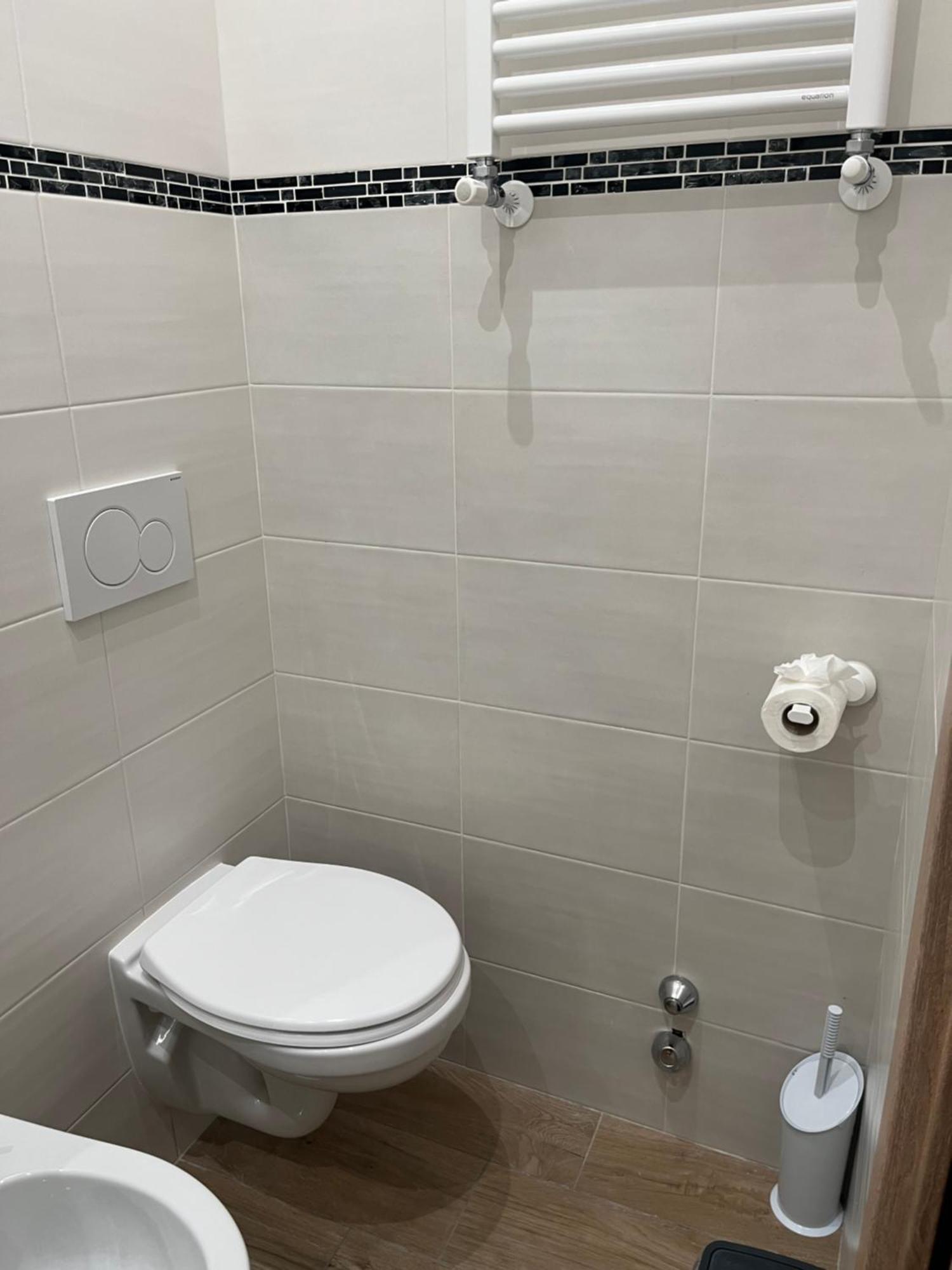 מלון פיומיצ'ינו New House מראה חיצוני תמונה